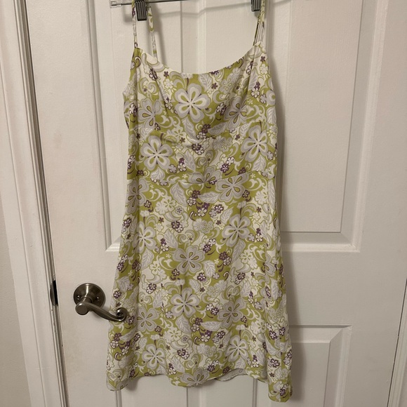 SUNDAY BEST DRESS - Picture 1 of 4